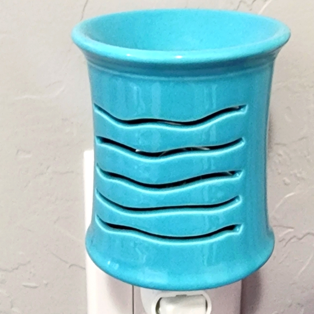 Scentsy mini warmer